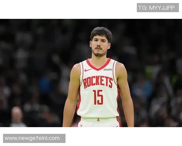 火箭与马刺激战上半场谢泼德表现抢眼文班状态起伏失误频繁